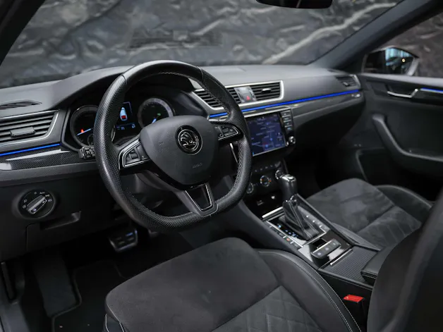 Škoda Superb Combi 2.0 TSI Sport Line DSG 4x4
