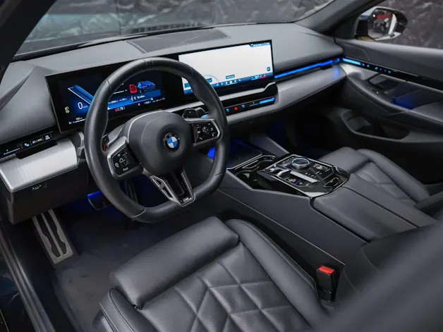 BMW 520i M Sport Steptronic *Werksgarantie*El. Sitze mit Memory*Abstandsregler*Sitzheizung*