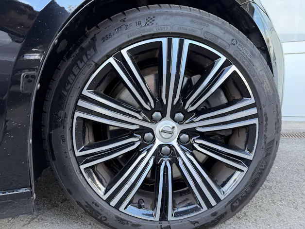 Volvo V60 T6 eAWD Momentum Geartronic
