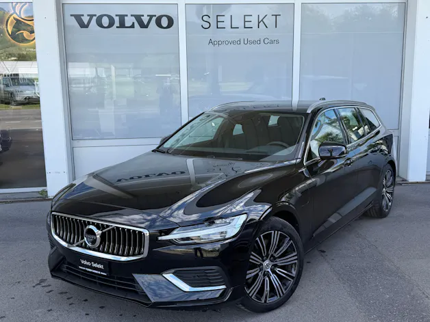 Volvo V60 T6 eAWD Momentum Geartronic