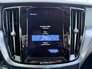 Volvo V60 T6 eAWD Momentum Geartronic