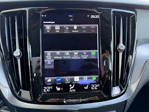 Volvo V60 T6 eAWD Momentum Geartronic
