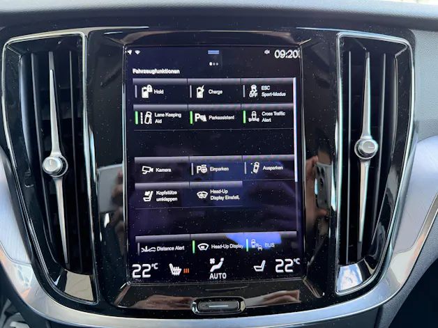 Volvo V60 T6 eAWD Momentum Geartronic