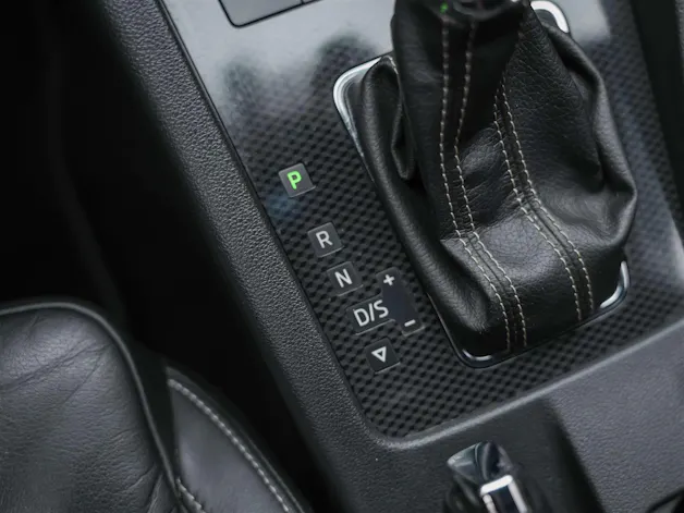 Škoda Octavia Combi 2.0 TDI RS DSG *Abstandsregler* El. Sitze mit Memory* Sitzheizung*