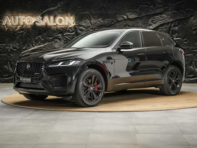 Jaguar F-Pace 3.0 D I6 R-Dynamic SE AWD Panorama*Abstandsregler*All black*