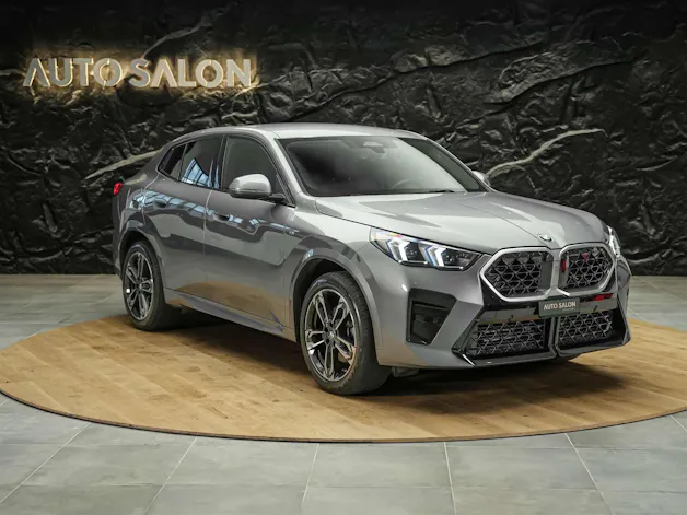 BMW X2 sDrive 20i M Sport *Werksgarantie*El. Sitze mit Memory*Lenkradheizung*