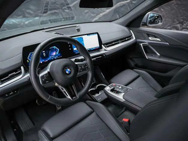 BMW X2 sDrive 20i M Sport *Werksgarantie*El. Sitze mit Memory*Lenkradheizung*
