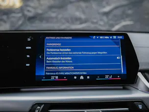 BMW X2 sDrive 20i M Sport *Werksgarantie*El. Sitze mit Memory*Lenkradheizung*