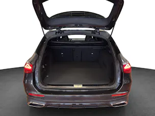 Mercedes-Benz E 220 d T 4M 9G-Tronic