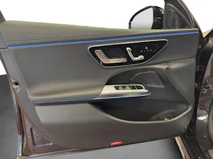 Mercedes-Benz E 220 d T 4M 9G-Tronic