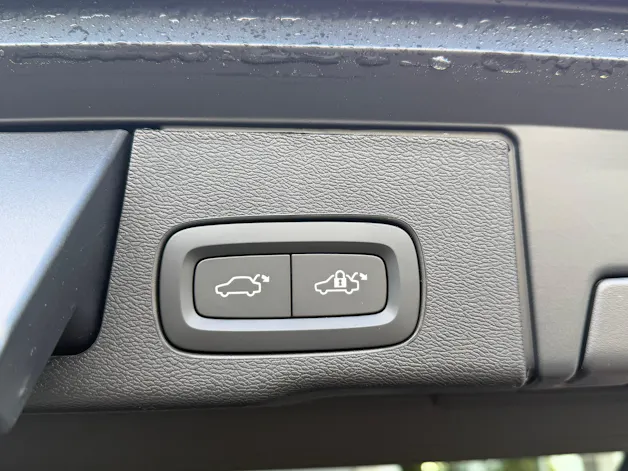 Volvo XC60 T6 eAWD Black Edition Geartronic