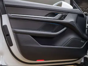 Porsche Taycan Turbo S *CH-Auto*Approved*Keramik*Bose*Chrono*