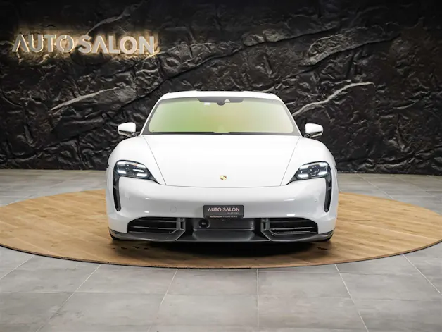Porsche Taycan Turbo S *CH-Auto*Approved*Keramik*Bose*Chrono*