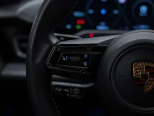 Porsche Taycan Turbo S *CH-Auto*Approved*Keramik*Bose*Chrono*