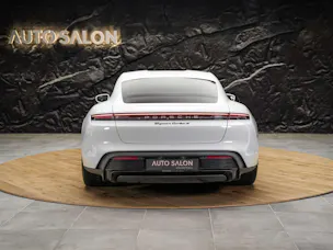 Porsche Taycan Turbo S *CH-Auto*Approved*Keramik*Bose*Chrono*