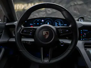 Porsche Taycan Turbo S *CH-Auto*Approved*Keramik*Bose*Chrono*