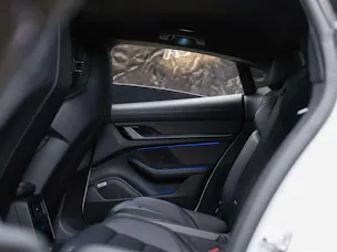 Porsche Taycan Turbo S *CH-Auto*Approved*Keramik*Bose*Chrono*