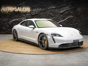 Porsche Taycan Turbo S *CH-Auto*Approved*Keramik*Bose*Chrono*