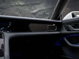 Porsche Taycan Turbo S *CH-Auto*Approved*Keramik*Bose*Chrono*