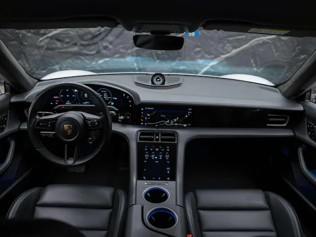 Porsche Taycan Turbo S *CH-Auto*Approved*Keramik*Bose*Chrono*