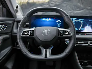 MG HS 1.5 T Comfort Automat *Werksgarantie*Rückfahrkamera*Abstandsregler*