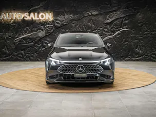 Mercedes-Benz CLA 200 8G-DCT *NEUES MODELL*Panorama*Abstandsregler*
