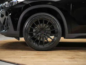 BMW X1 xDrive 20d *20" Felgen*Abstandsregler*Anhängerkupplung*Werksgarantie*