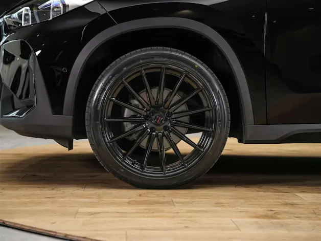 BMW X1 xDrive 20d *20" Felgen*Abstandsregler*Anhängerkupplung*Werksgarantie*