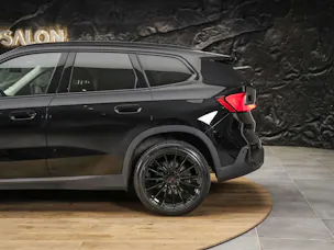 BMW X1 xDrive 20d *20" Felgen*Abstandsregler*Anhängerkupplung*Werksgarantie*