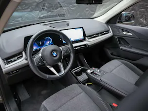 BMW X1 xDrive 20d *20" Felgen*Abstandsregler*Anhängerkupplung*Werksgarantie*