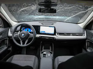 BMW X1 xDrive 20d *20" Felgen*Abstandsregler*Anhängerkupplung*Werksgarantie*
