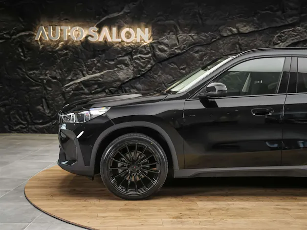 BMW X1 xDrive 20d *20" Felgen*Abstandsregler*Anhängerkupplung*Werksgarantie*