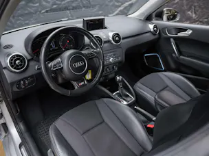 Audi A1 S-Line 1.4 TFSI S-Tronic *CH Auto*Bose Soundsystem*Tempomat*