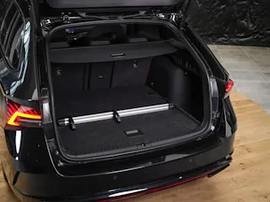 Škoda Octavia Combi 2.0 TSI DSG RS *Werksgarantie*Abstandsregler*Head Up*