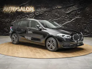 BMW 118i Sport Line Steptronic *CH-Auto*Harman/Kardon*Lenkradheizung*ACC*