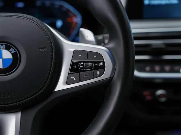 BMW X3 20i xDrive M Sport*Sitzheizung*Anhängerkupplung*