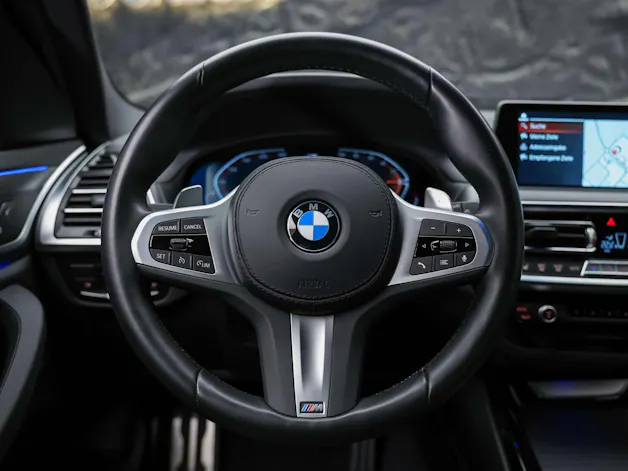 BMW X3 20i xDrive M Sport*Sitzheizung*Anhängerkupplung*