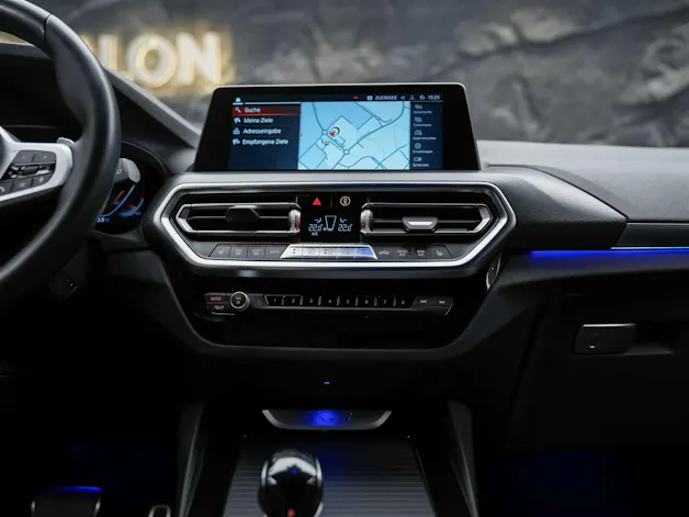 BMW X3 20i xDrive M Sport*Sitzheizung*Anhängerkupplung*
