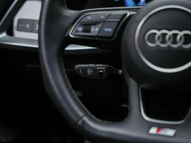 Audi S3 Sportback 2.0 TFSI quattro S-tronic *19" Felgen*Abstandsregler*Sitzheizung*