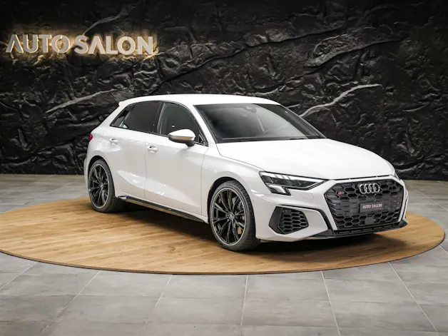 Audi S3 Sportback 2.0 TFSI quattro S-tronic *19" Felgen*Abstandsregler*Sitzheizung*