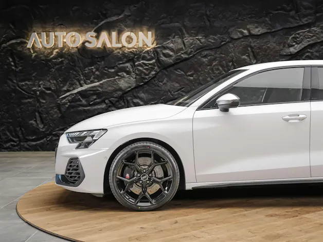 Audi S3 Sportback TFSI quattro S-tronic *Werksgarantie*Abstandsregler*Parkassistent*