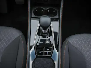 MG HS 1.5 T Comfort Automat *Werksgarantie*Rückfahrkamera*Abstandsregler*