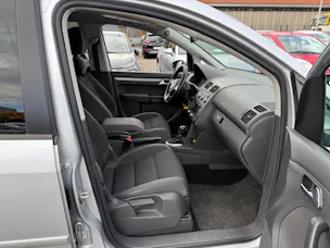 VW Touran 2.0 TDI 140 Comfortline DSG