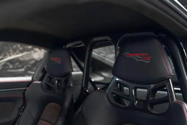 Porsche 911 GT3 RS Weissach