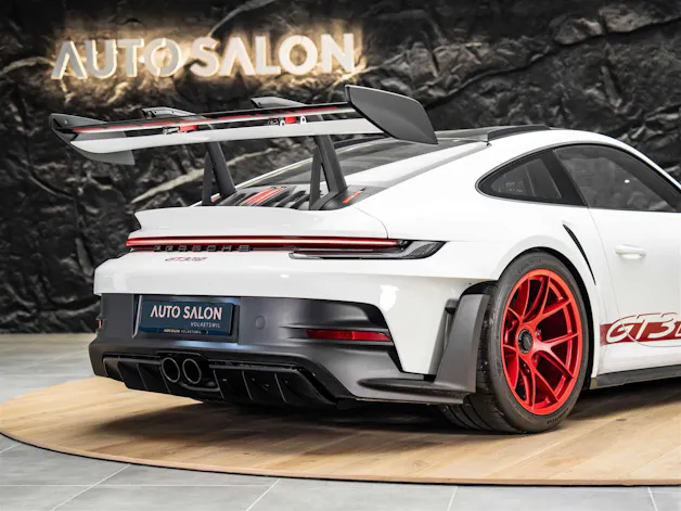 Porsche 911 GT3 RS Weissach
