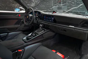 Porsche 911 GT3 RS Weissach