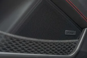 Porsche 911 GT3 RS Weissach