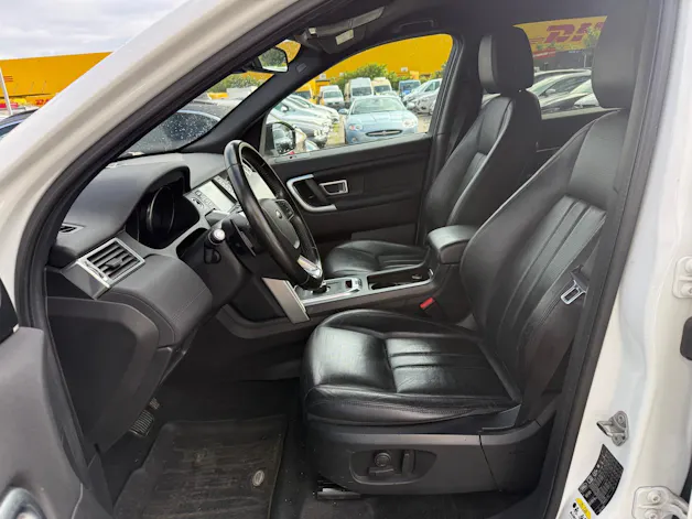 Land Rover Discovery Sport 2.0 TD4 180 HSE