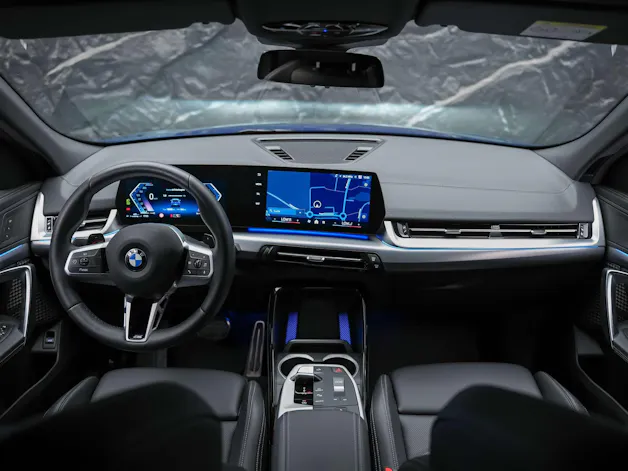 BMW X2 sDrive 20i M Sport *Werksgarantie*El. Sitze mit Memory*Lenkradheizung*