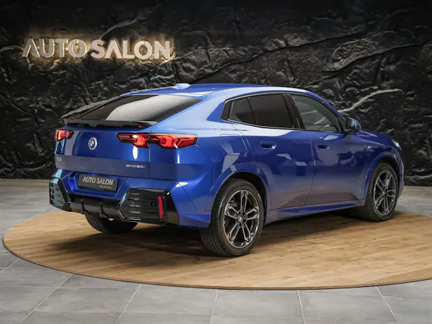 BMW X2 sDrive 20i M Sport *Werksgarantie*El. Sitze mit Memory*Lenkradheizung*
